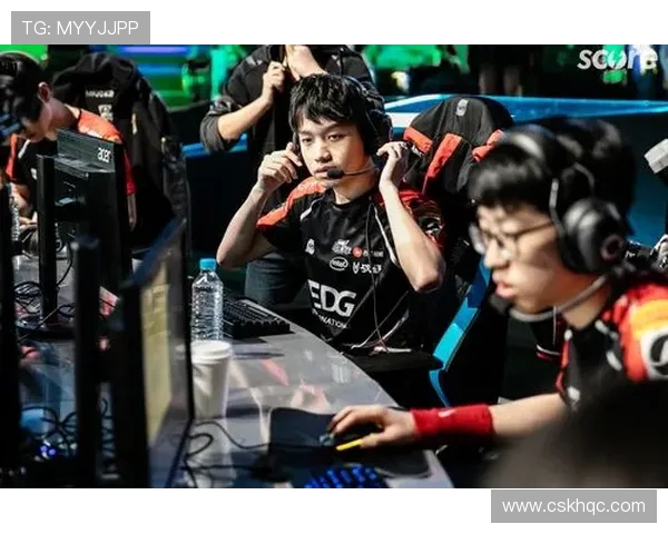EDG战队在CSGO中的灵活战术解析与团队协作探讨 EDG战队在CSGO中的灵活战术解析与团队协作探讨