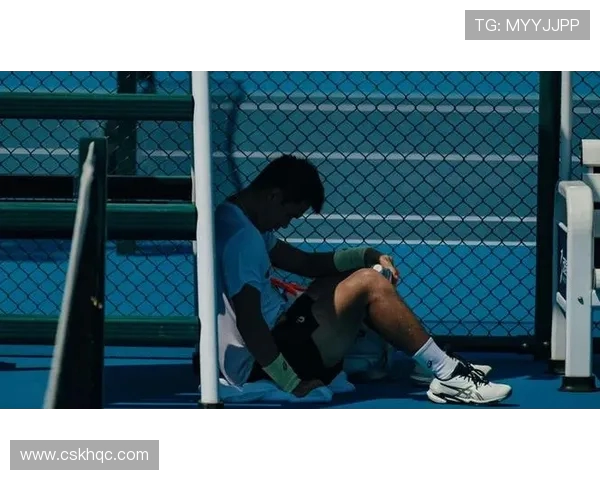 上海足球队在大师赛中的灵活性展现与战术解析