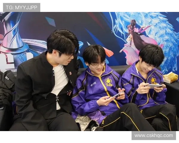 王者荣耀深度解析：TES战队在耐力赛中的表现与策略探讨