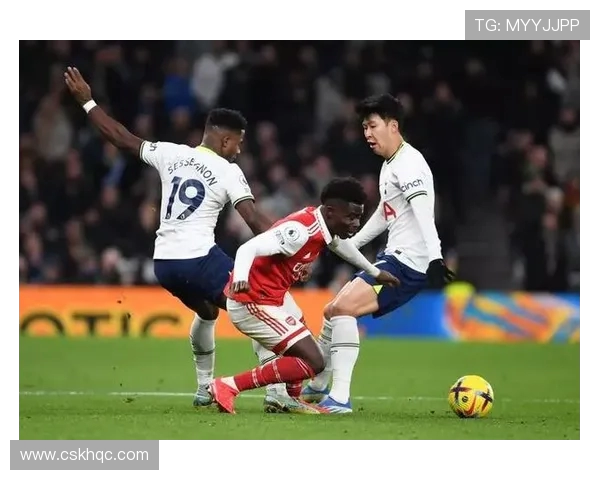 伯利恩与阿森纳激战正酣谁能在这场对决中笑到最后