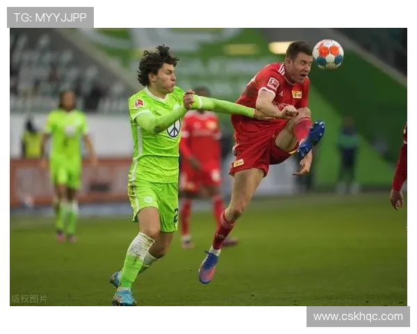 天狼星与松兹瓦6的激烈对决揭示足球战术与团队协作的完美结合