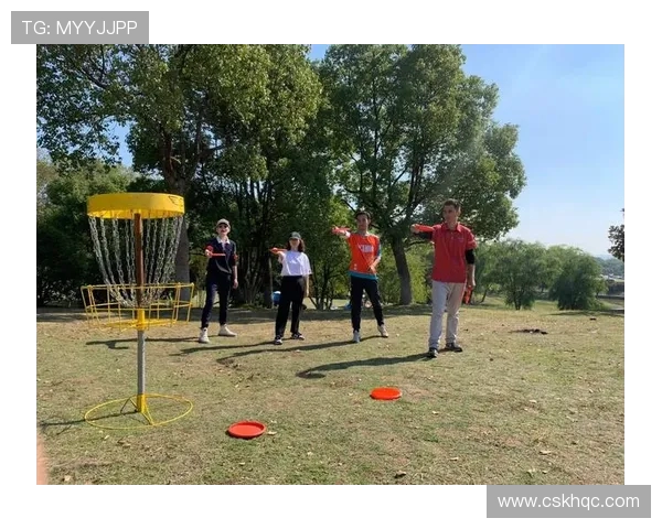 南京飞盘队的蜕变之旅：从初创到崭露头角的纪实记录